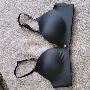 NWT Victoria's Secret SO Obsessed wireless bra